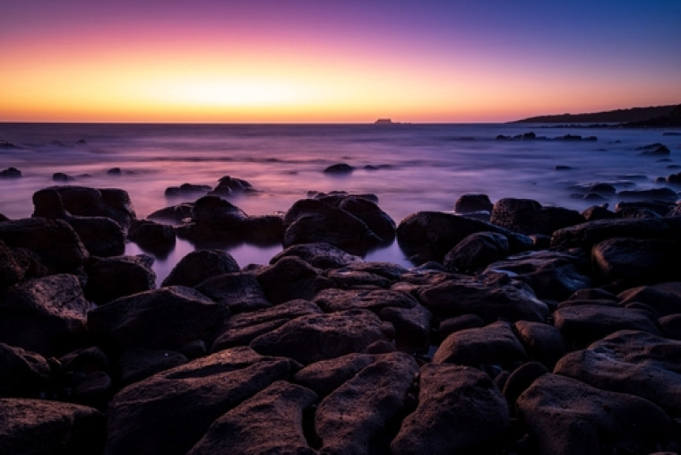 gold-coast-surf-beaches-blacknose-point-sunrise