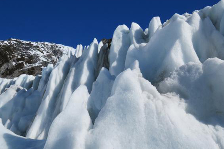 Snowy mountains New Zealand